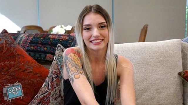 Lindsey Lane - 19 Years Old