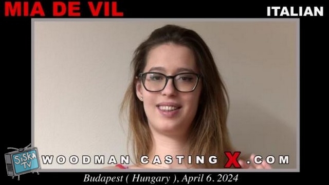 Mia De Vil - Casting X