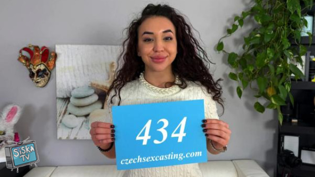 Bonney - Bonney wants to be a pornstar E434