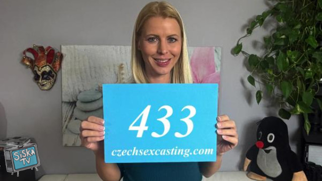 Lynna Nilsson - Blonde milf makes the most of a casting fuck E433