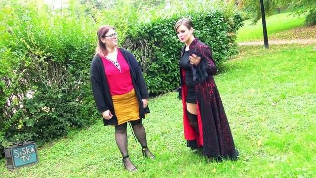 Gwen, Marie - Gwen wants more and more!