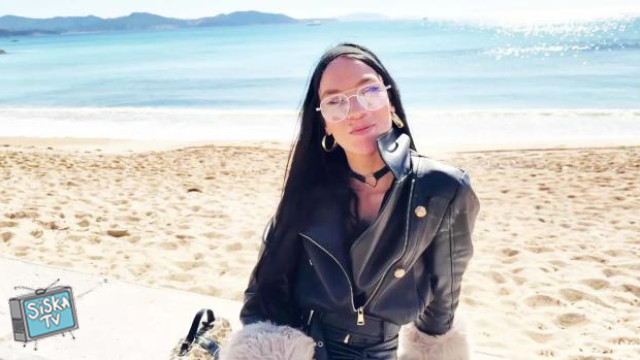 Marina Fire de Lyon - Marina, 27 years old, a nurse in Lyon!