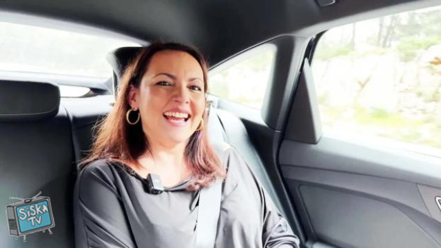 Cristal - Cristal, 44, delighted to have two guys for herself!