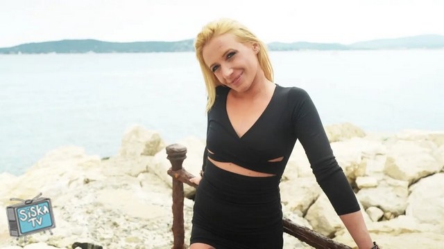 Margot - The fantasy of Margot, 23, is going wonderfully... - EliteCreators