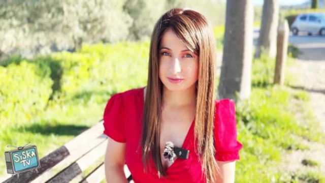 Paola - 25 years old, human resources manager in Lyon!