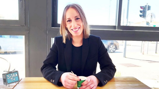 Elodie - Elodie, 25, veterinary student in Marseille!