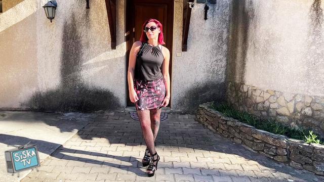 Sally - Sally, 35, manager of an equestrian center in Montauban!