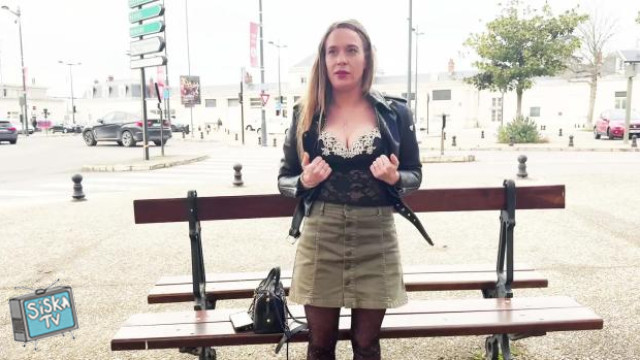 Sandra Authentik - Two men, the acknowledged desire of Sandra Authantik, 37 years old...