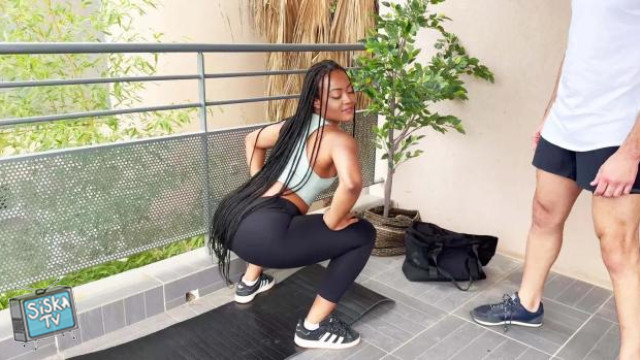 Horny - Horny plays with his coach