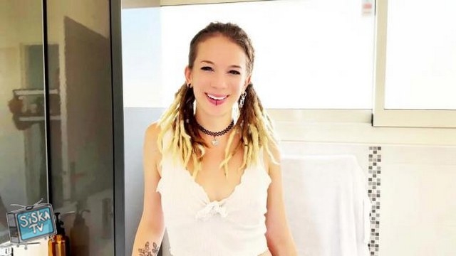 Eva, 30 - Eva, 30, likes to be the center of attention of these gentlemen...