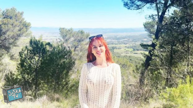 Norah - Norah, 25 years old, a very seductive tourist!