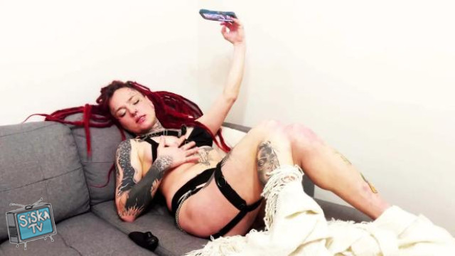 Marie Bavaria - Marie comforts her roommate in her own way...