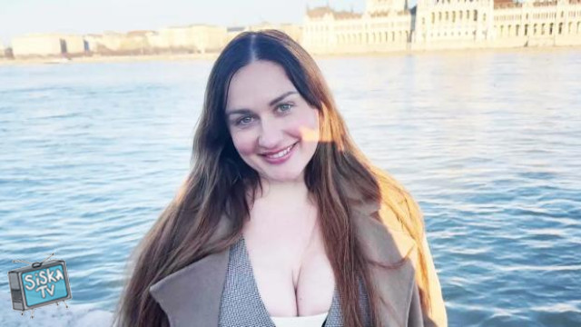 Amuse Adore - Amuse Adore had a three way goal in mind...