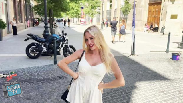 Maya - Surrounded by two men, 28 year old Maya is happier than ever!