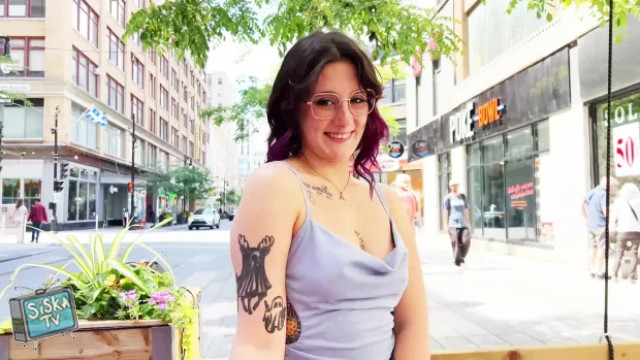 Jolly - Jolly, 23, wanted to be even busier...
