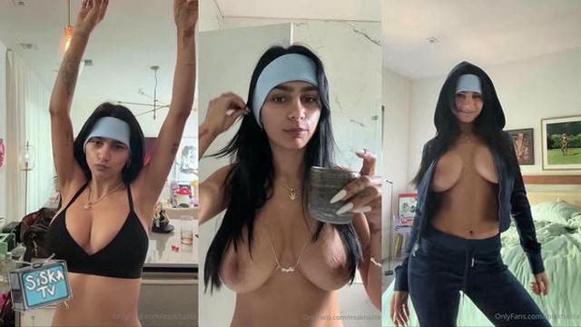 Mia Khalifa - Naughty Naked Creamy Coffee Brewing