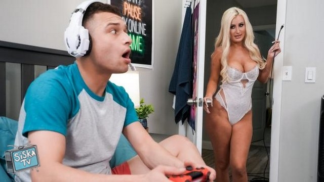 Tiffani Madison - She Craves Cum Inside Her