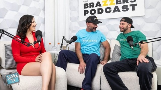 Valentina Nappi - The Brazzers Podcast: Episode 10 - BrazzersExxtra