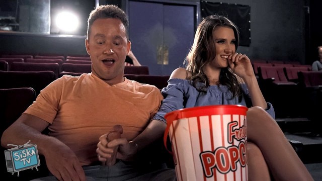 Ashley Lane - Public Sucking Feature Presentation - BrazzersExxtra