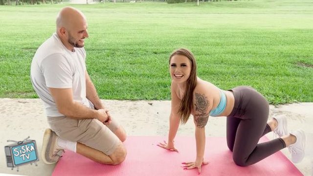 Richh Des - Warm Me Up - MilfHunter