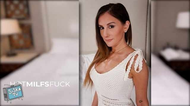 Ally Cooper - Hot MILFs Fuck