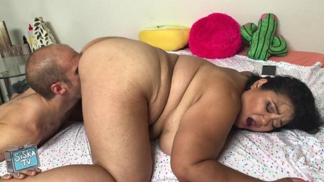 Miss Ling Ling - Asian MILF BBW Needs A Handyman