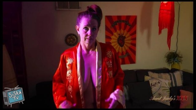 Autumn - Busty 51yo Genuine Amateur Autumn