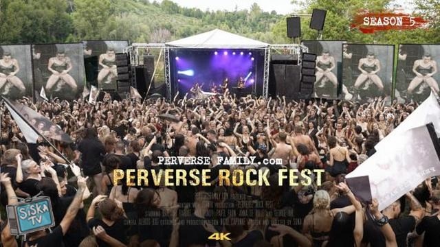 Anna de Ville, Barbara Bieber, Brittany Bardot, Candy Scott, Eden Ivy, Jennifer Mendez, Jessica Bell, Jessica Diamond - Perverse Rock Fest