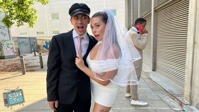 Yae Triplex - Chauffeur Fucks The Bride - SneakySex
