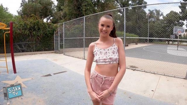 Athena Heart - Athena Heart Is A Hot New Slut Who Loves Sucking Dicks In Public - BangRealTeens