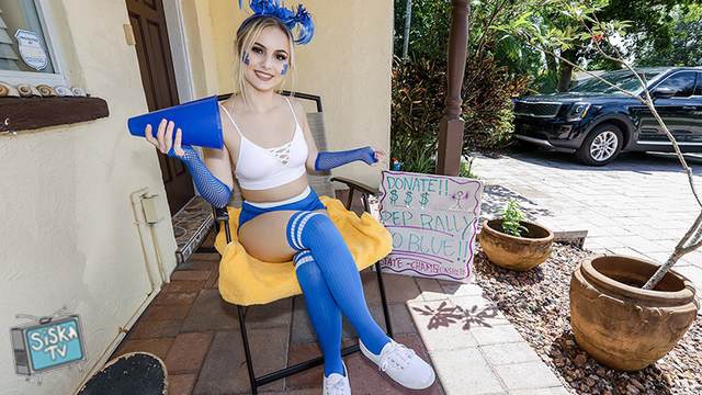 Aria Banks - Anything For My Team - POVLife