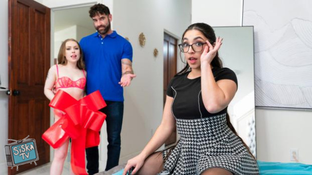 Haley Spades, Madison Wilde - You Said You Like Girls So Meet My Stepdaughter S13:E11