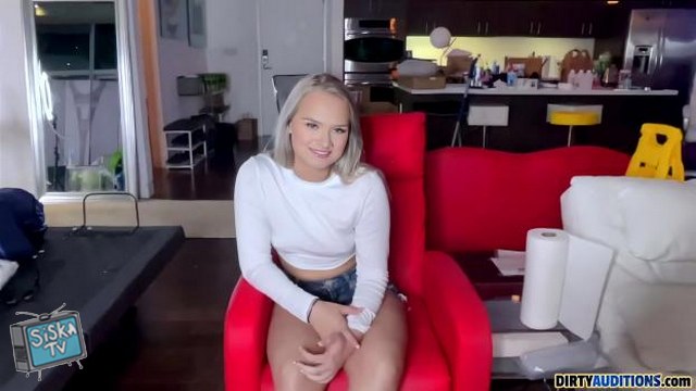 Harley King - Hot and Horny for Harley