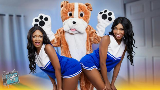 Lana Gee, Poppy Cox - One Sister Isn't Enough I Want Both (Lana Gee And Poppy Cox Double Debut!) - StepSiblings