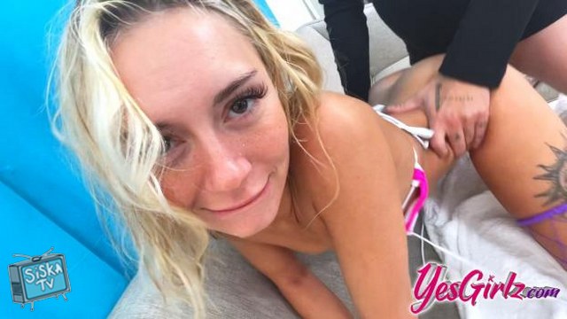 Chloe Temple - Squirts All Over Herself